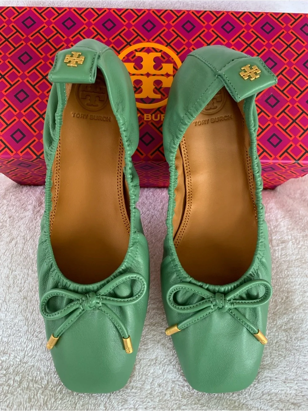 Tory Burch Green Leather Square-Toe Ballet Flats with Bow & Gold Accents
